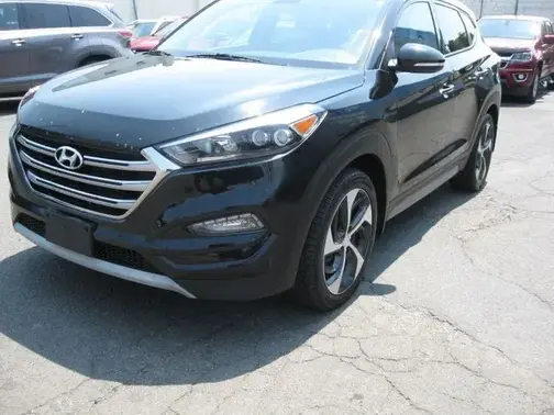 Black 2017 Hyundai TUCSON Limited