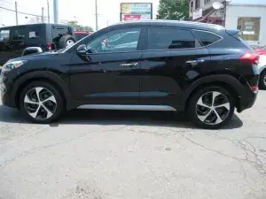 Black 2017 Hyundai TUCSON Limited
