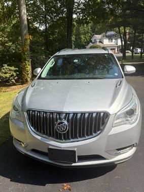 Silver 2017 Buick Enclave Premium
