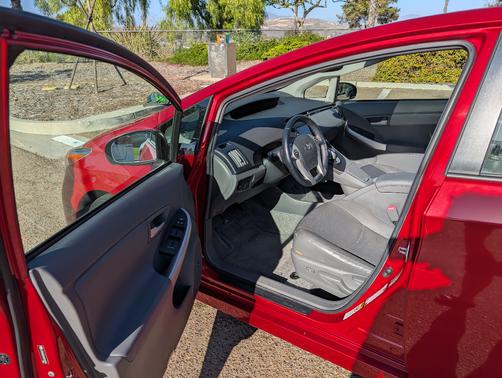 2010 Toyota Prius IV