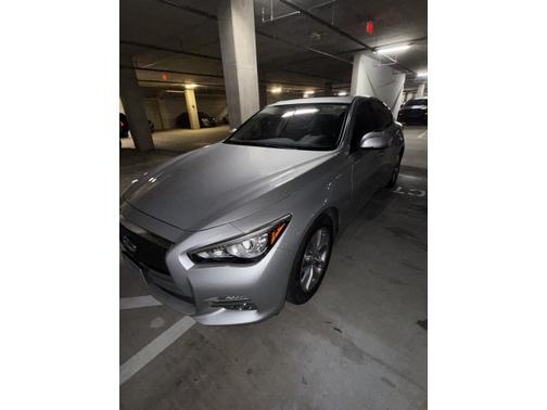 2017 INFINITI Q50 Base
