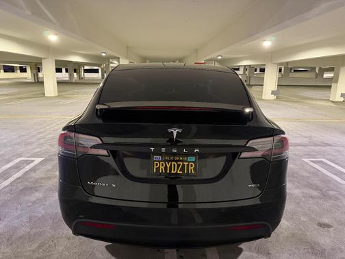 Black 2016 Tesla Model X 75D