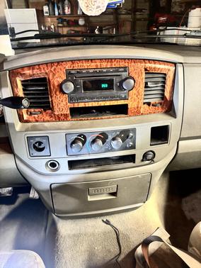 2006 Dodge Ram 2500 SLT Quad Cab