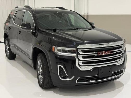 Black 2023 GMC Acadia SLT