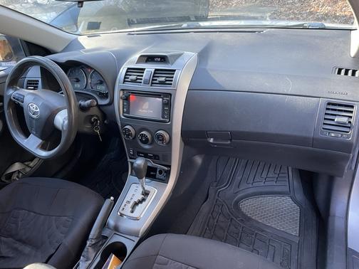 Silver 2013 Toyota Corolla S