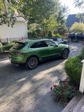 2021 Porsche Macan Macan S
