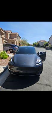 2024 Tesla Model Y RWD