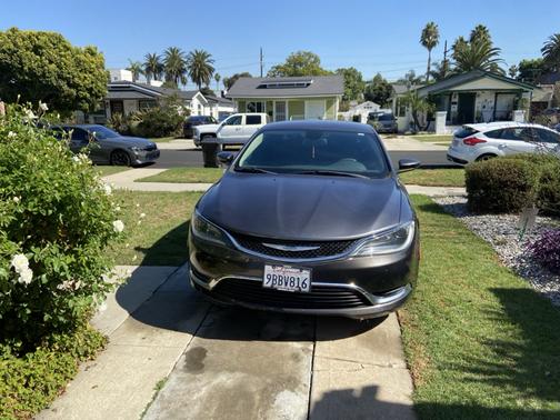 2016 Chrysler 200 Limited