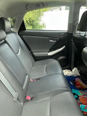 White 2014 Toyota Prius Four