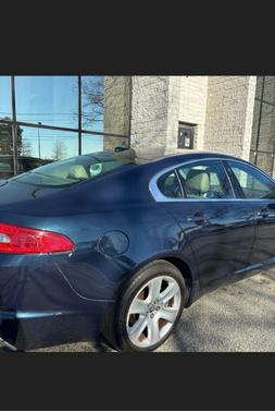 2010 Jaguar XF Base