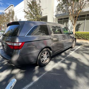 Gray 2013 Honda Odyssey EX-L