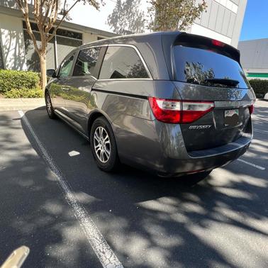 Gray 2013 Honda Odyssey EX-L