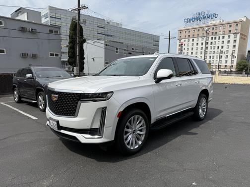 2023 Cadillac Escalade Luxury