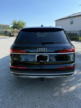 2021 Audi Q7 55 Premium Plus