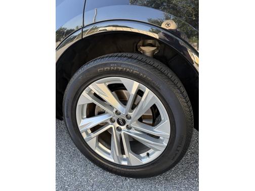 2021 Audi Q7 55 Premium Plus