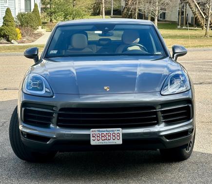 Gray 2021 Porsche Cayenne Cayenne
