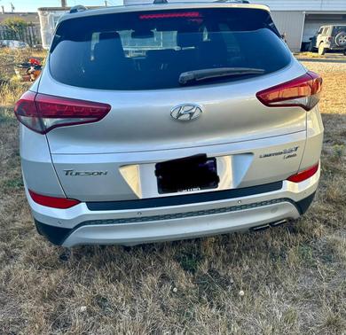 Silver 2018 Hyundai TUCSON Limited