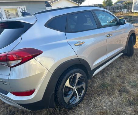 Silver 2018 Hyundai TUCSON Limited