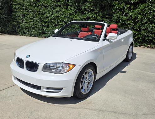 White 2011 BMW 128 i