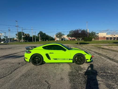 Green 2018 Porsche 718 Cayman 718 Cayman