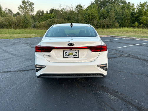 White 2020 Kia Forte FE