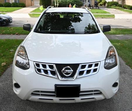 White 2014 Nissan Rogue Select S