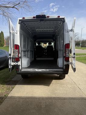 White 2025 RAM ProMaster 2500 Tradesman High Roof