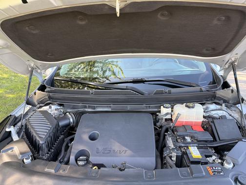 Silver 2020 Buick Enclave Essence