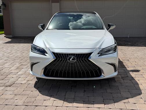 White 2025 Lexus ES 350 Ultra Luxury