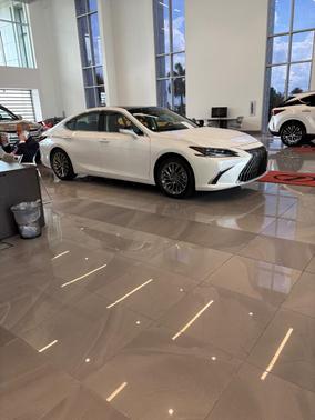 White 2025 Lexus ES 350 Ultra Luxury