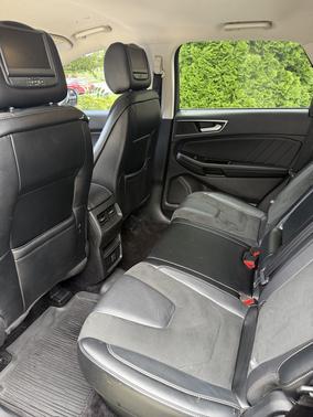 Black 2016 Ford Edge Sport