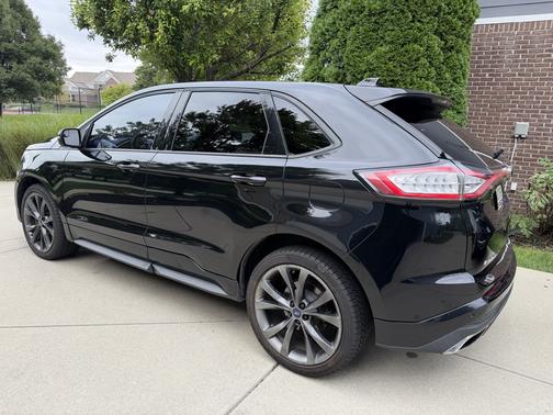 Black 2016 Ford Edge Sport