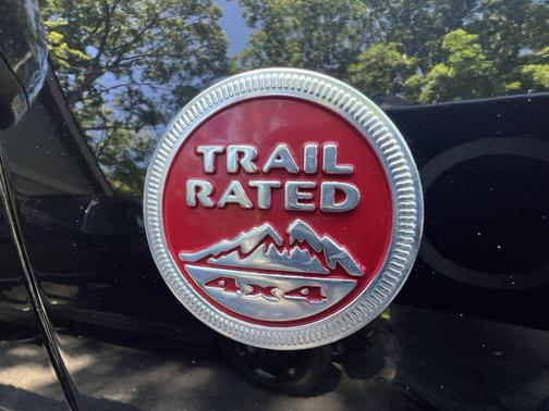 Black 2017 Jeep Grand Cherokee Trailhawk