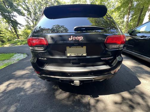 Black 2017 Jeep Grand Cherokee Trailhawk