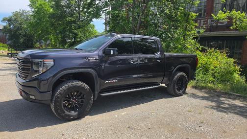 Blue 2022 GMC Sierra 1500 AT4X