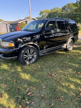 2001 Lincoln Navigator Base