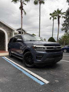 Blue 2022 Ford Expedition Max XLT