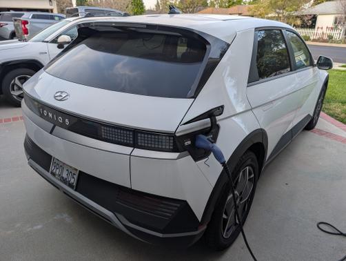2024 Hyundai IONIQ 5 SEL