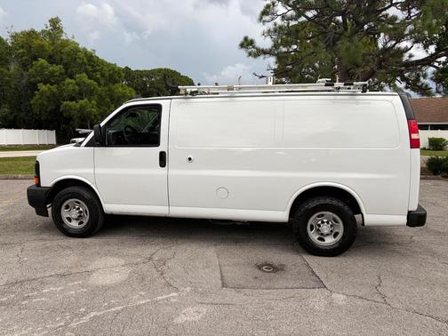 White 2017 Chevrolet Express 2500 Work Van