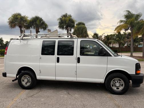 White 2017 Chevrolet Express 2500 Work Van