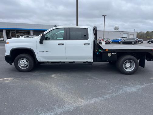 2025 Chevrolet Silverado 3500 WT