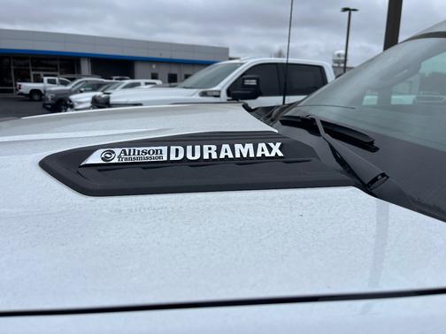 2025 Chevrolet Silverado 3500 WT