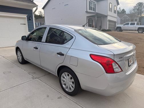 2014 Nissan Versa 1.6 S