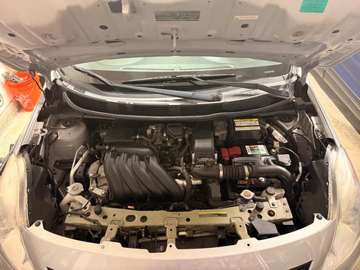 2014 Nissan Versa 1.6 S