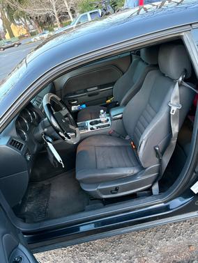 2010 Dodge Challenger SE