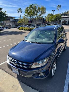 2014 Volkswagen Tiguan Auto R-Line
