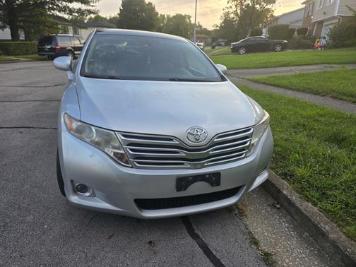 2010 Toyota Venza Base