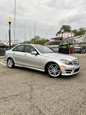 2012 Mercedes-Benz C-Class C 300 4MATIC Sport