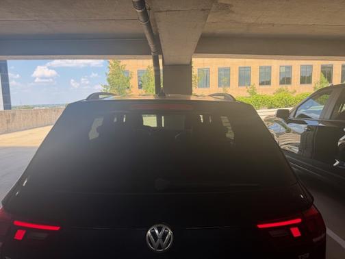 2018 Volkswagen Tiguan 2.0T SE