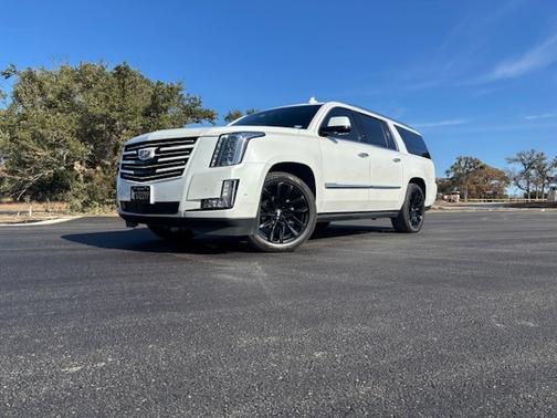 2019 Cadillac Escalade ESV Platinum